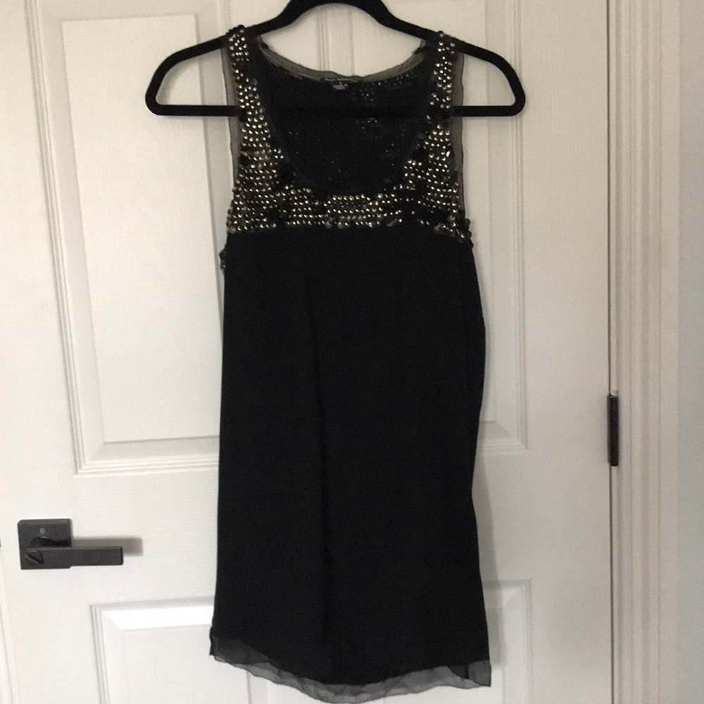 Open back top w/embellishments